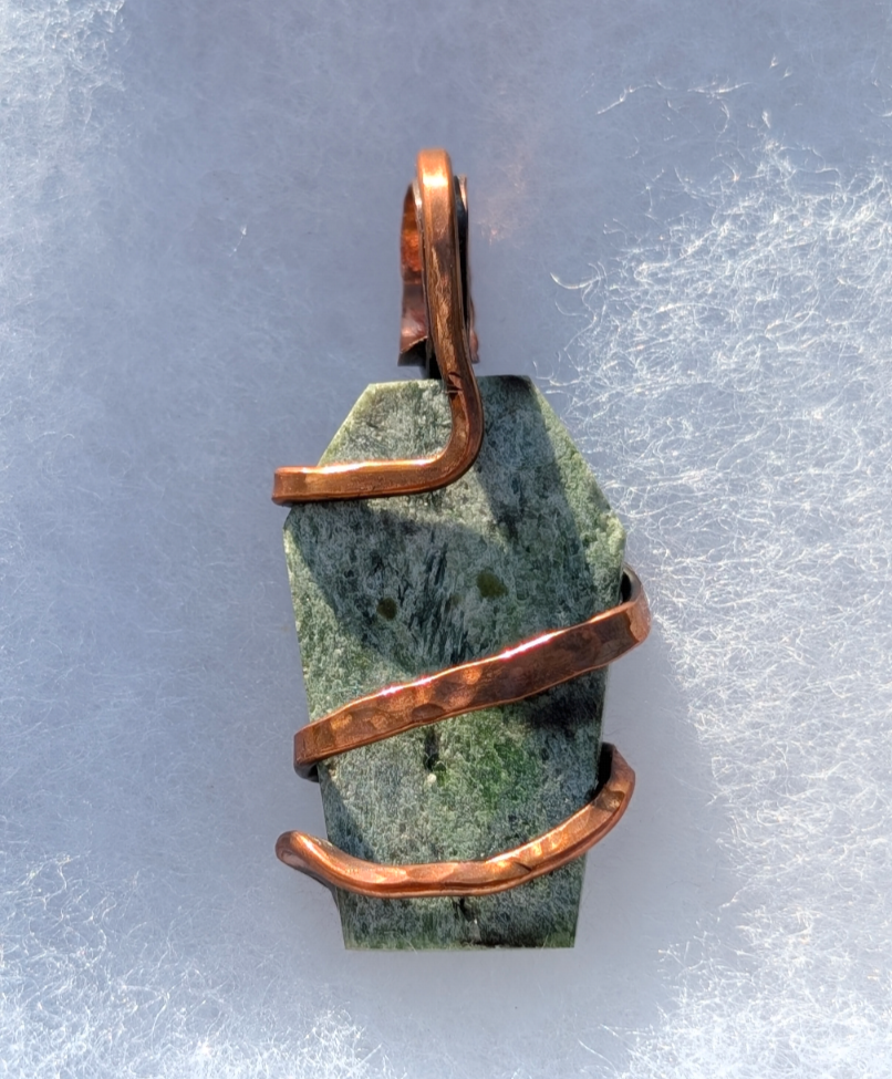 Lions Gate Spiritually Fixed Epidote Coffin Copper Necklace