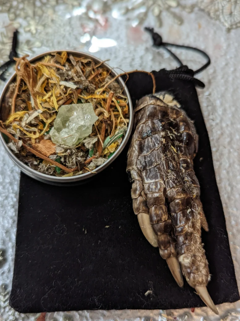 Fixed Alligator Foot/Mojo Bag/Hoodoo Mojo Bag/ Money Mojo/ Gambling Luck