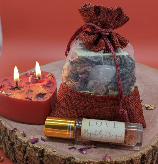 Love Mojo Bag/ Attract Love/ Enhance Love/ Valentine's Day gift DIY spell